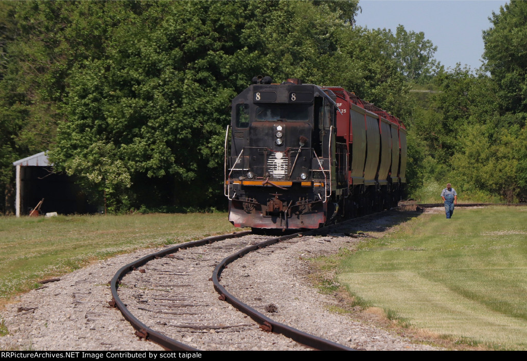 CNUR 8 Van Buren Indiana